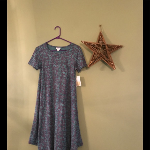 Lularoe Carly - Picture 1 of 2