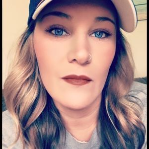Meet your Posher, Erika