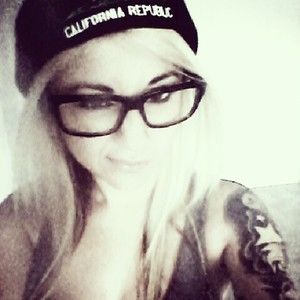 Meet your Posher, Tanya