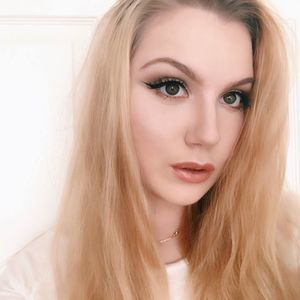 Meet your Posher, Paulina
