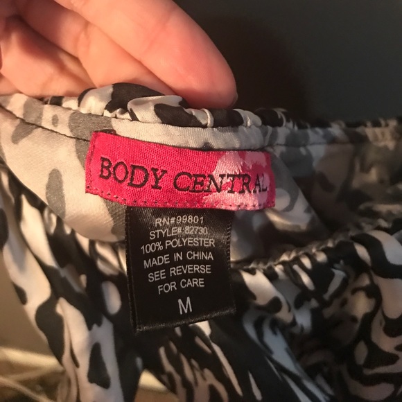 Silk dress - Picture 2 of 2