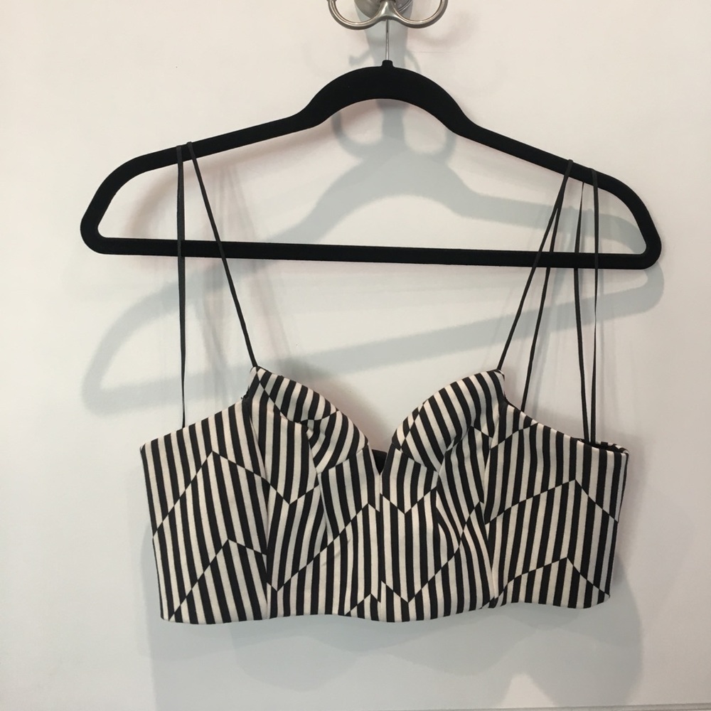 Isla Black and White Crop Top