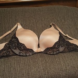 Victoria secret push up bra