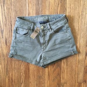 NWT Abercrombie High Waisted Shorts