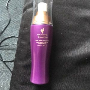 Younique Rose Water toning spritz