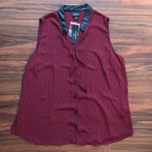 LAST DAY | NWT Red Sleeveless Shirt