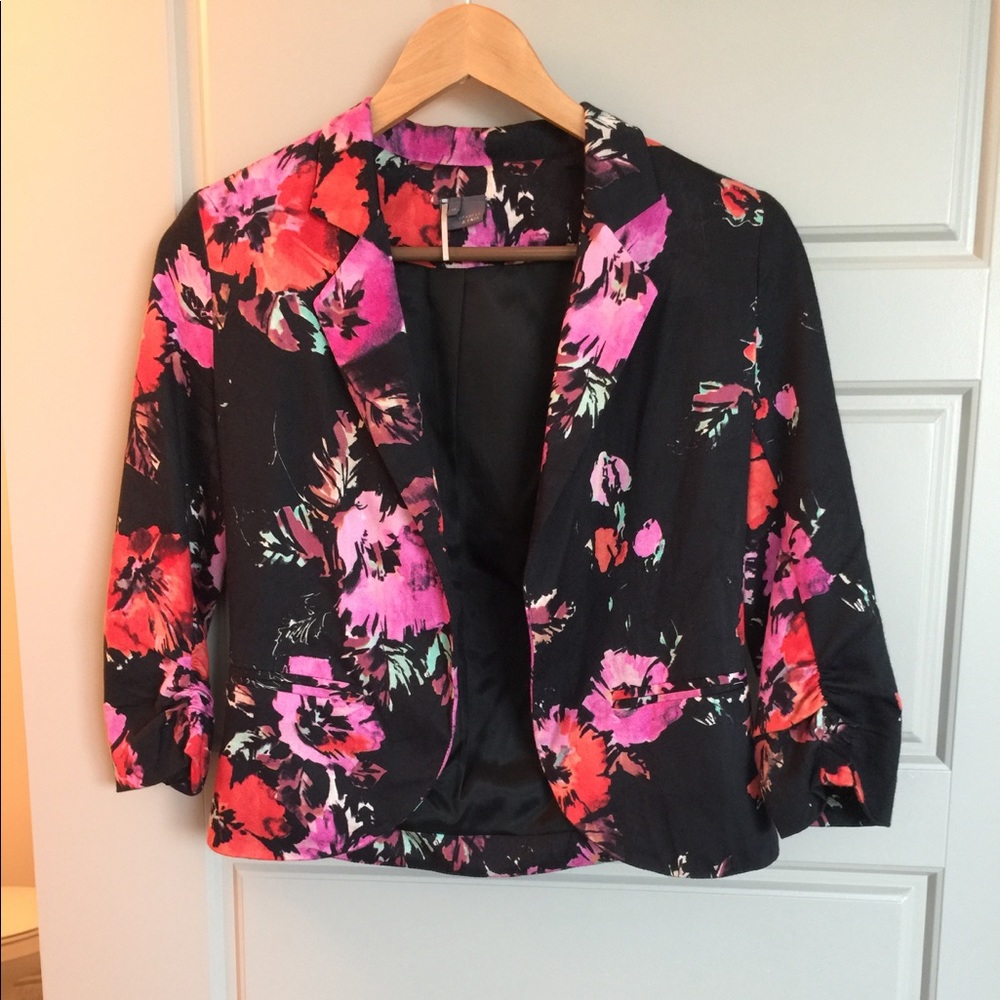 Sparkle and fade crop blazer