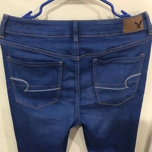 American Eagle light wash hi rise jeggings
