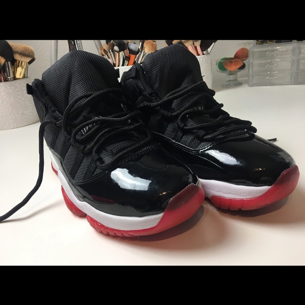 Jordan 11 size 6.5