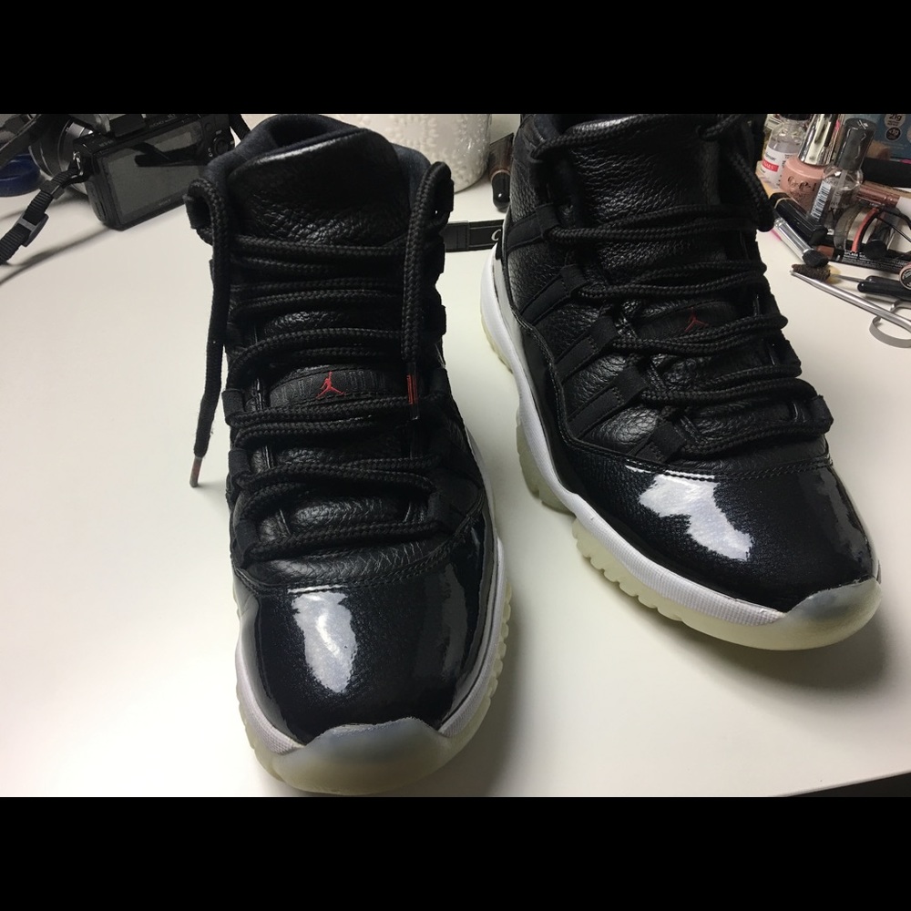 Jordan 11 size 8.5