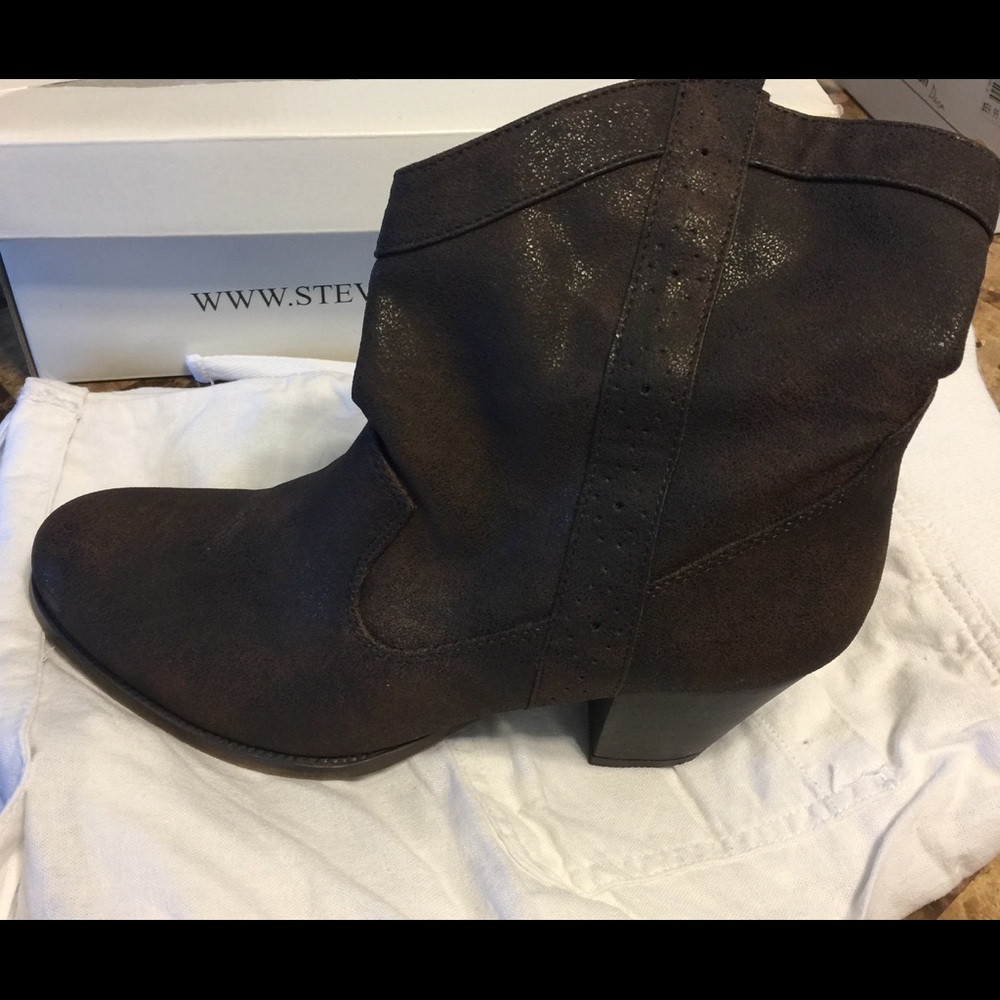 Cognac Style & Co bootie Sz 7.5