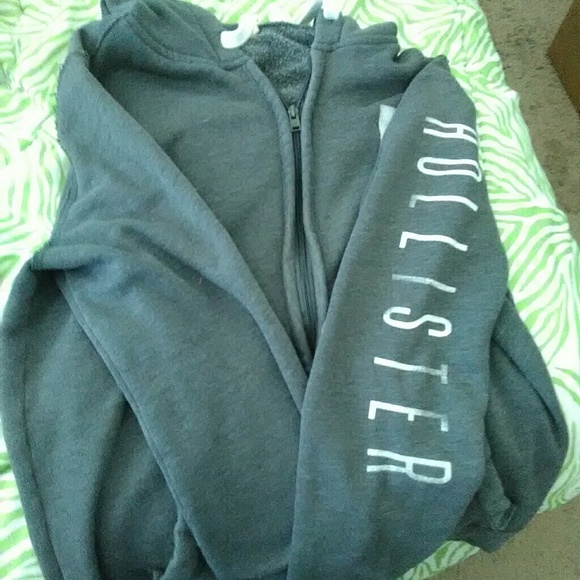 Hollister hoodie - Picture 1 of 2