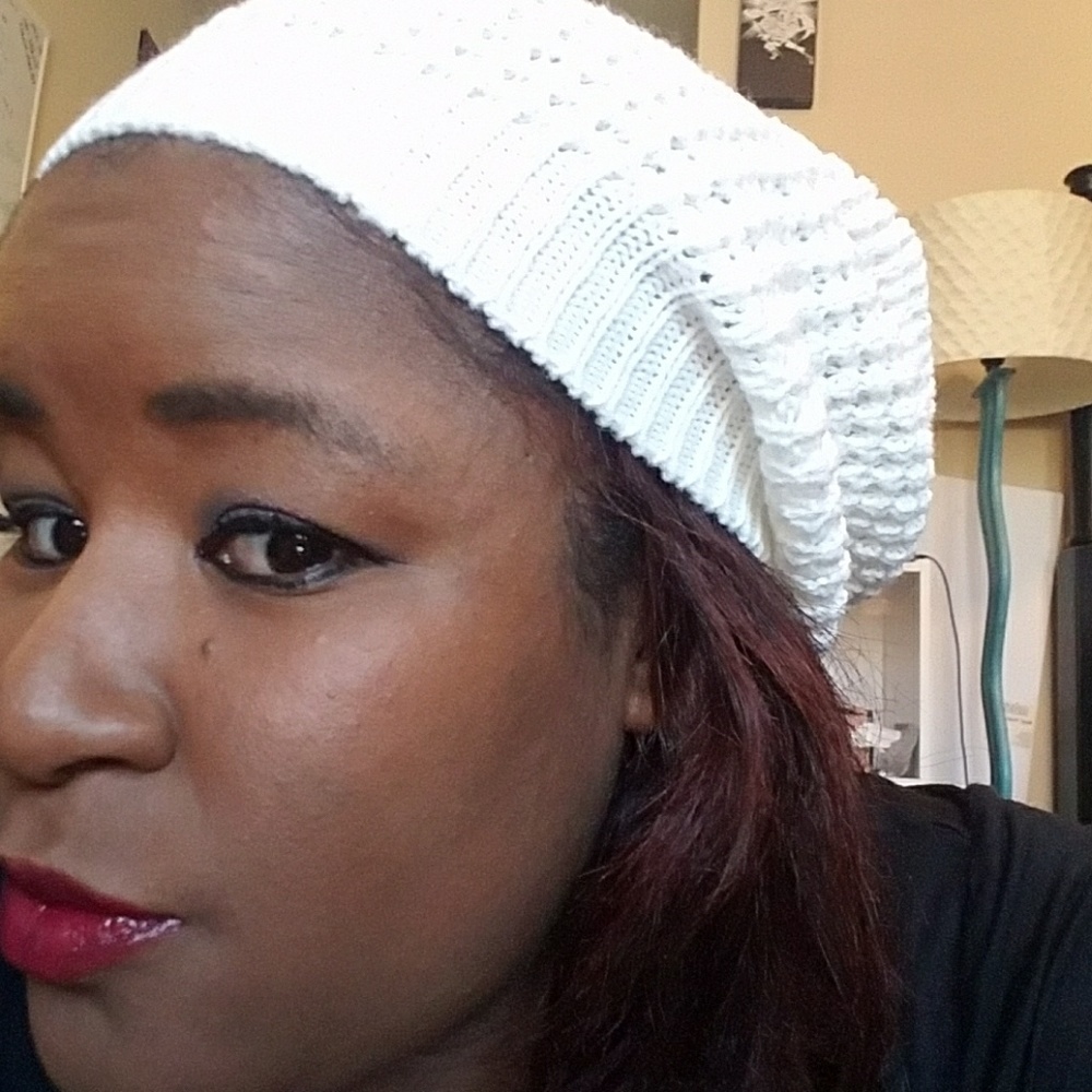 Wool hat - Picture 2 of 2
