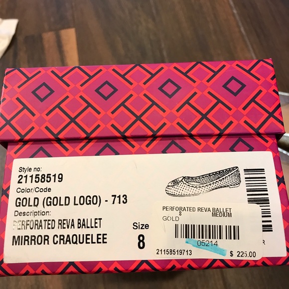 NBW Tory Burch Gold flats size 8 - Picture 5 of 5