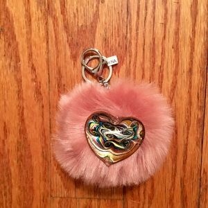 BRAND NEW Pale Rose Heart Deco Pom Keychain