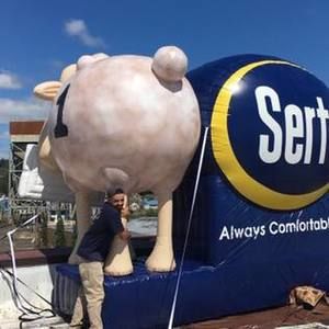 Meet your Posher, Blake