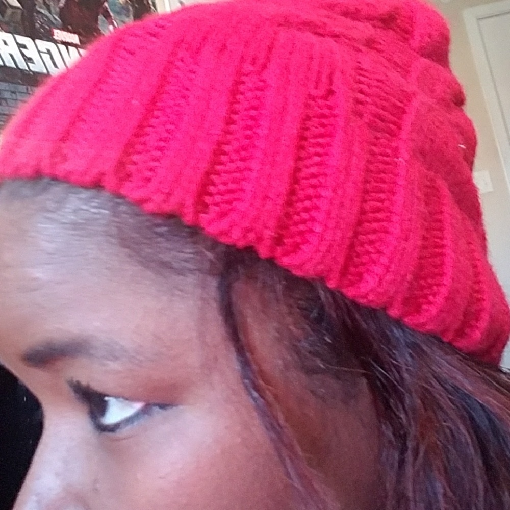 Wool hat - Picture 2 of 2