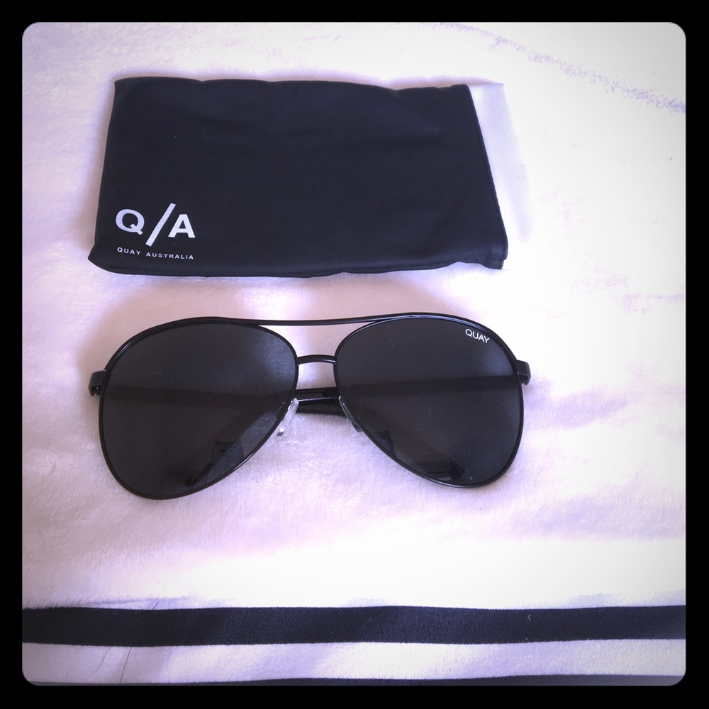 Quay x Shay Mitchell Vivienne Sunglasses