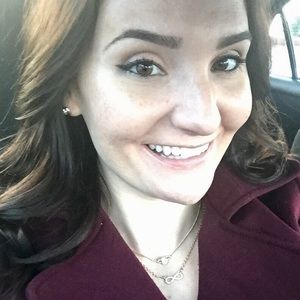 Meet your Posher, Kim