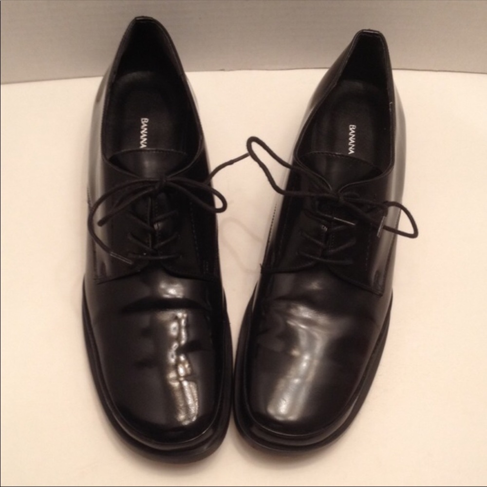 Banana Republic black loafer Sz 7.5