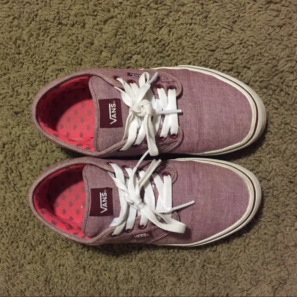 Women's 7.5 size Vans