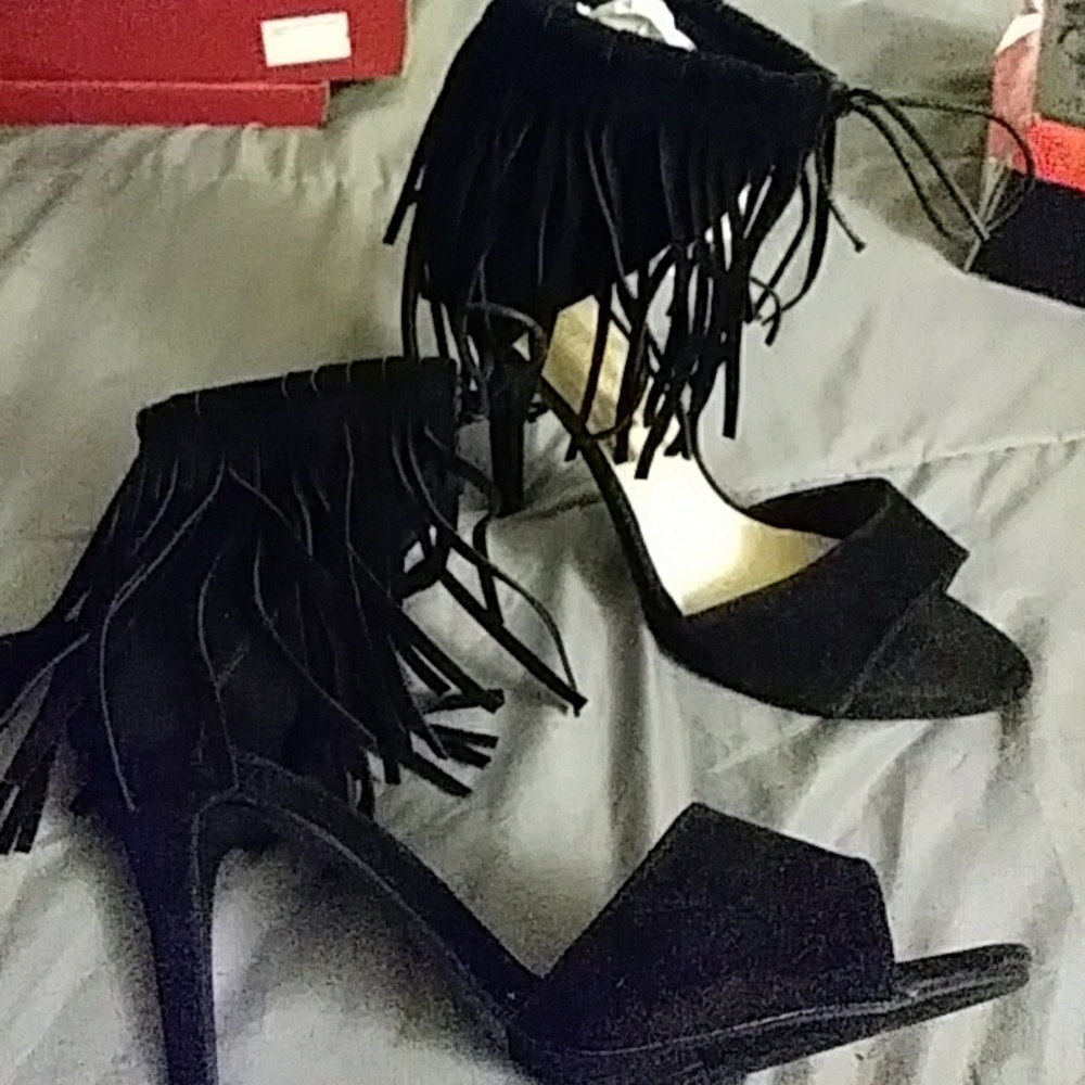 Womens Fringe Heel