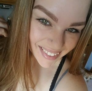 Meet your Posher, Joy