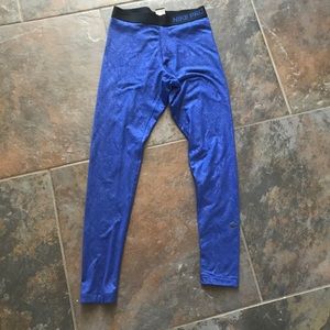 Nike Pro Dri-fit insulated legging blue snakeprint