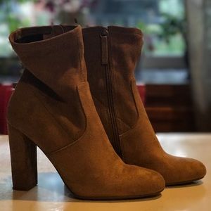 Steve Madden Tan Suede Bootie