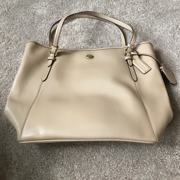 Coach Tote - Picture 1 of 3