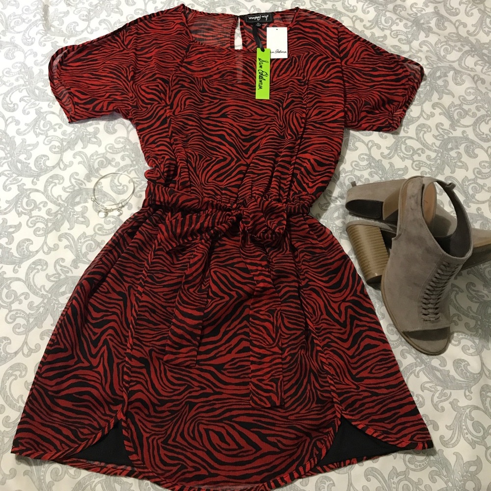 Host Pick 👉🏻Sam Edelman Dress