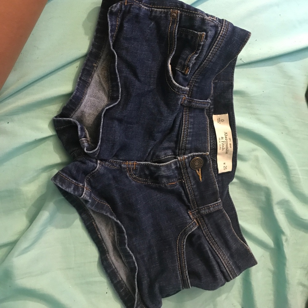 Abercombie & Fitch shorts