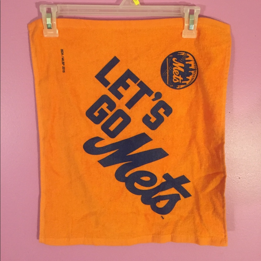 METS GAME HAND TOWEL