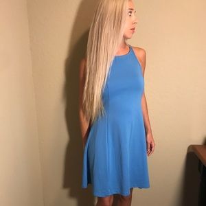 💙form fitting dress! Worn once on Easter Sunday.