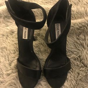 Steve Madden strap sandal