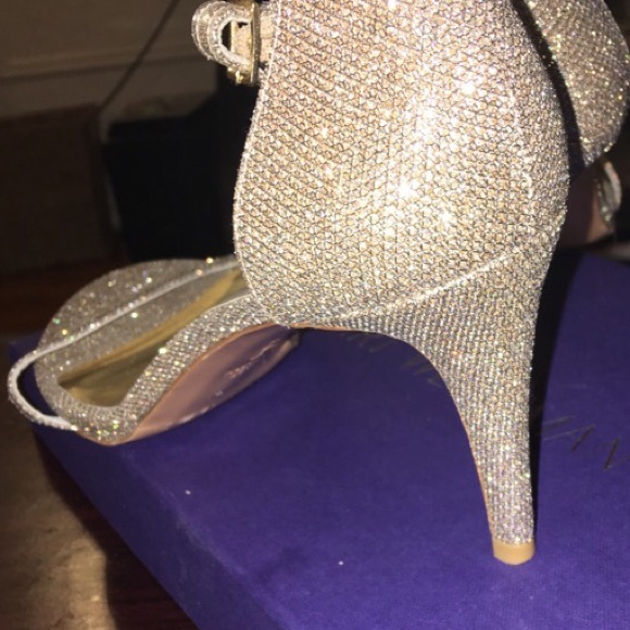 Stuart Weitzman like new!!!! Sparkly fun heels - Picture 3 of 4