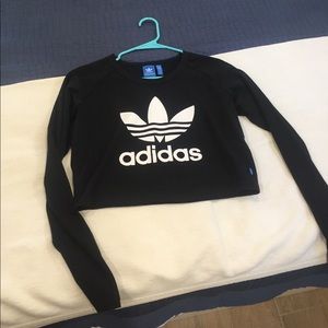 Cropped adidas black long sleeve