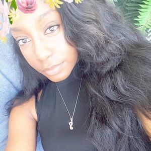 Meet your Posher, Aurbreanne