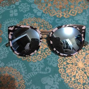 Cat Eye Glasses•Blue Lens•Black & White Frame