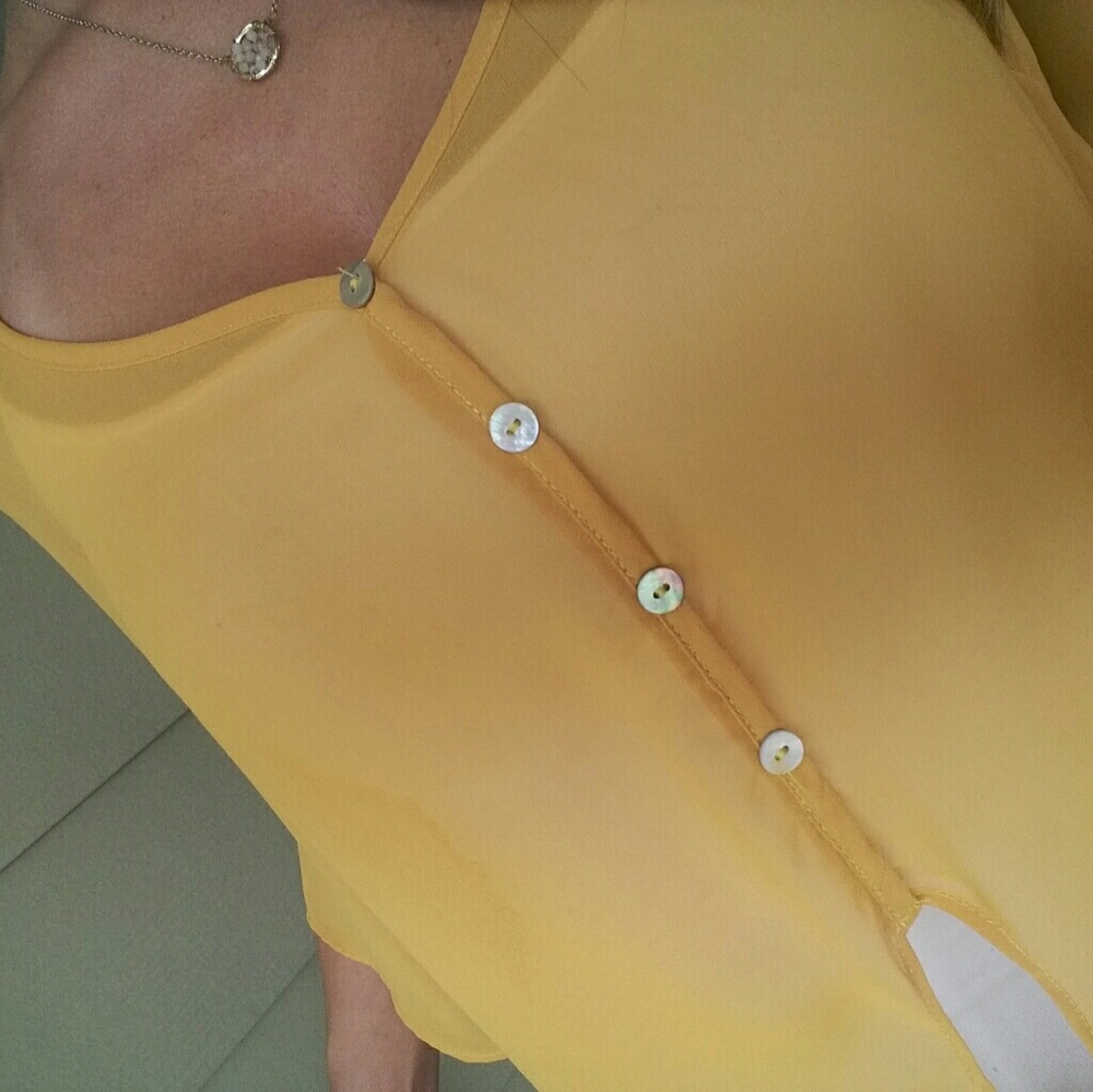 Yellow  Gold Blouse - Picture 6 of 7