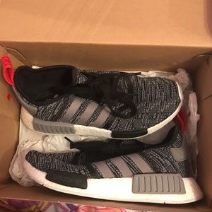 Adidas nmd r1s only worn twice