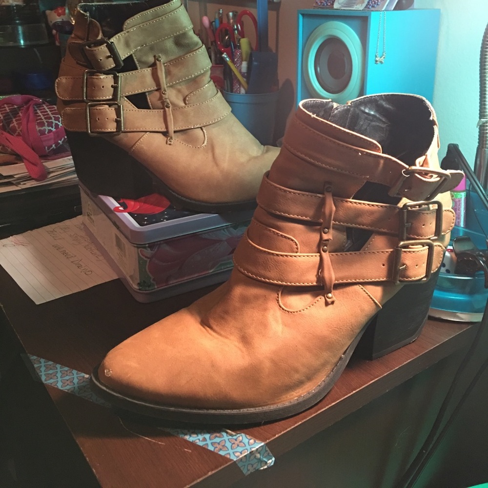 Brown Boots Perfect for fall