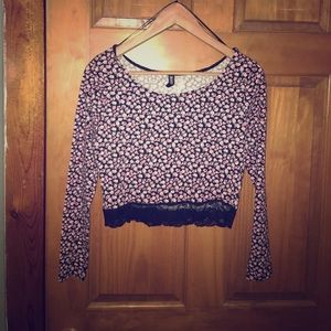 pink crop top