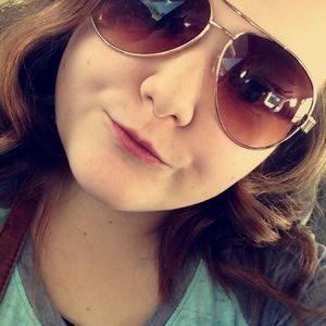 Meet your Posher, Deanna