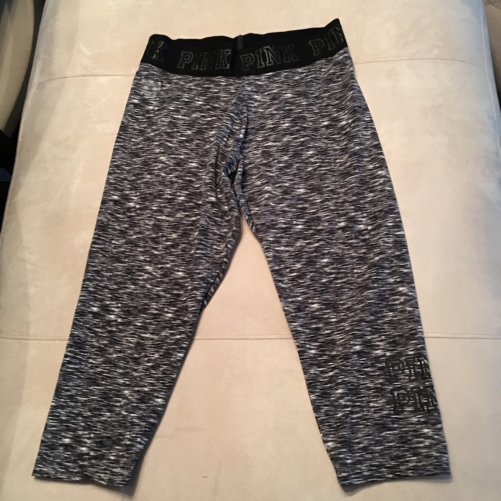 PINK crop leggings