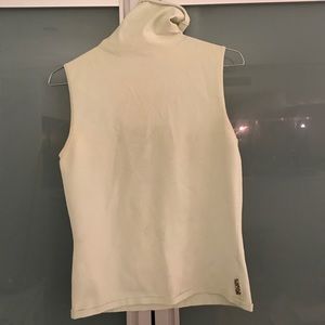 Burberry tank turtle neck made in Italy 🇮🇹
