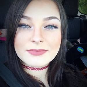 Meet your Posher, Deana