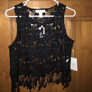 black crop top