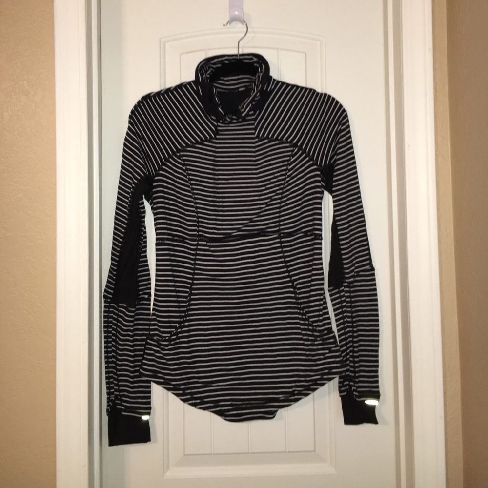 Lululemon pullover