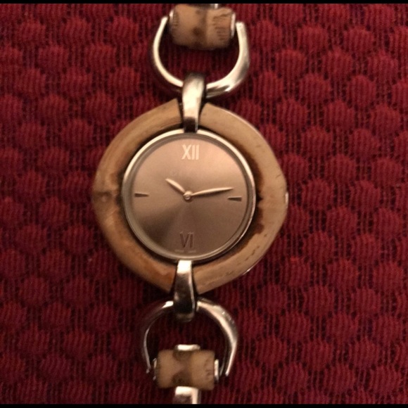 Gucci Bamboo Ladies Watch - Picture 1 of 4
